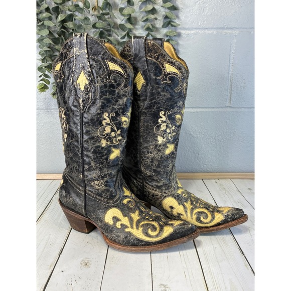 Corral Vintage Shoes - Corral Vintage Distressed Black Yellow Lizard Inlay Western Boots Womens 7M